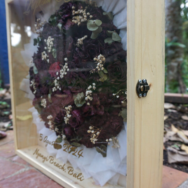 Shadow Box Bouquet Preservation Bali